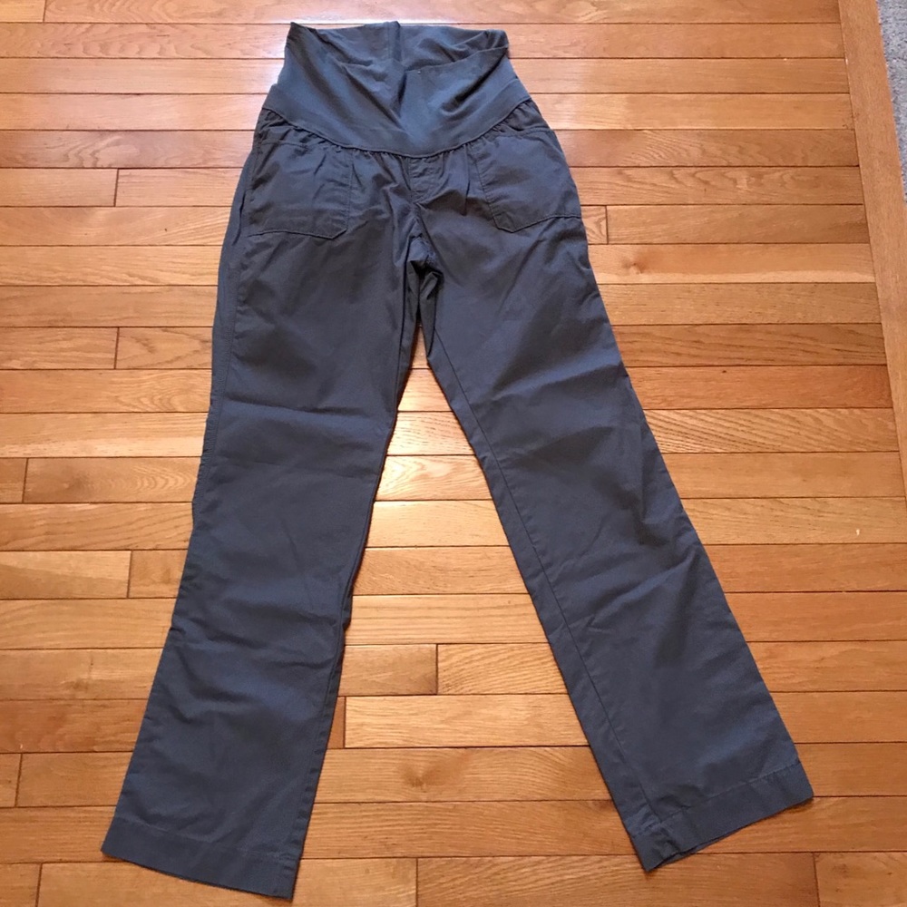 🎉3/$20🎉Old Navy comfy gray maternity pants. - Picture 2 of 5